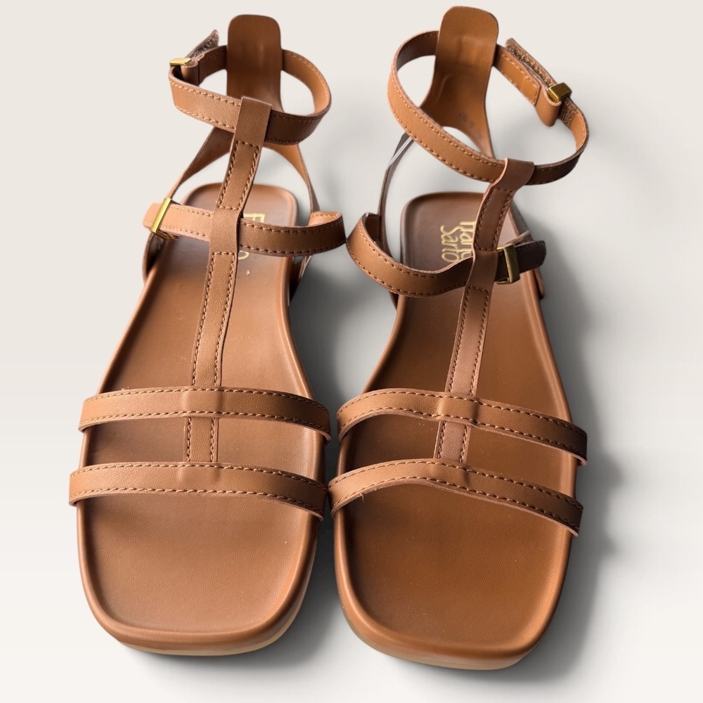 Franco Sarto Womens Tan Strappy Gladiator Flat Sandals Square Toe Brown 8.5M